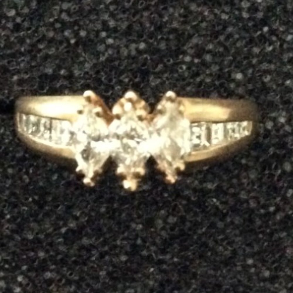 🌟🌸HOST PICK 🌟🌸 NWT STUNNING 14k GOLD &DIAMOND RING W/APPRAISAL MSRP 4,750